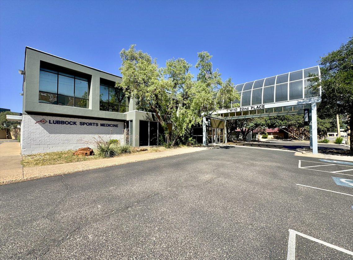 Lubbock Sports Medicine building exterior — commercial cleaning in Lubbock, TX