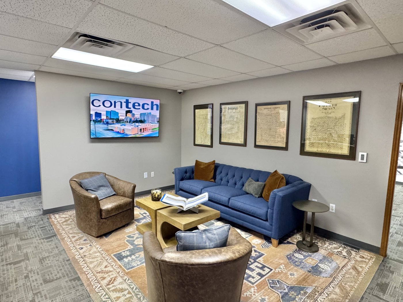 Corporate office lounge